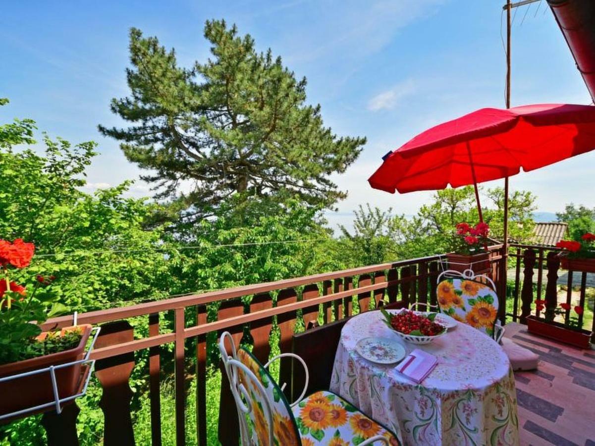 Comfy And Warm Ap With Balcony Surrounded With Beautiful Nature Ловран Екстер'єр фото